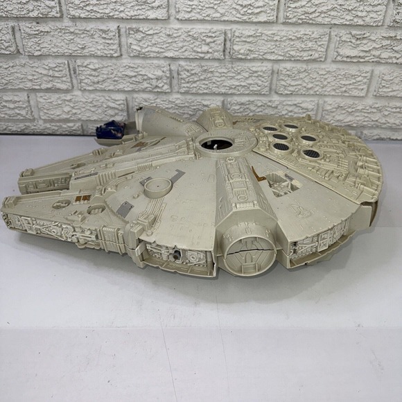 Vintage Star Wars 1979 Kenner Millennium Falcon INCOMPLETE